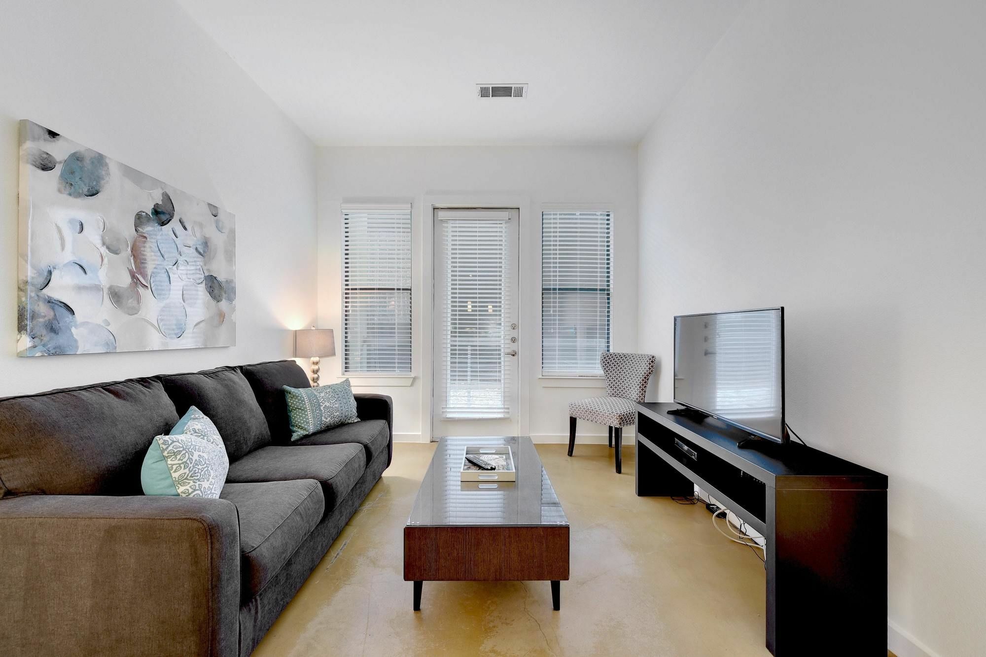 Hip Downtown Suite By Austinstays Exterior foto